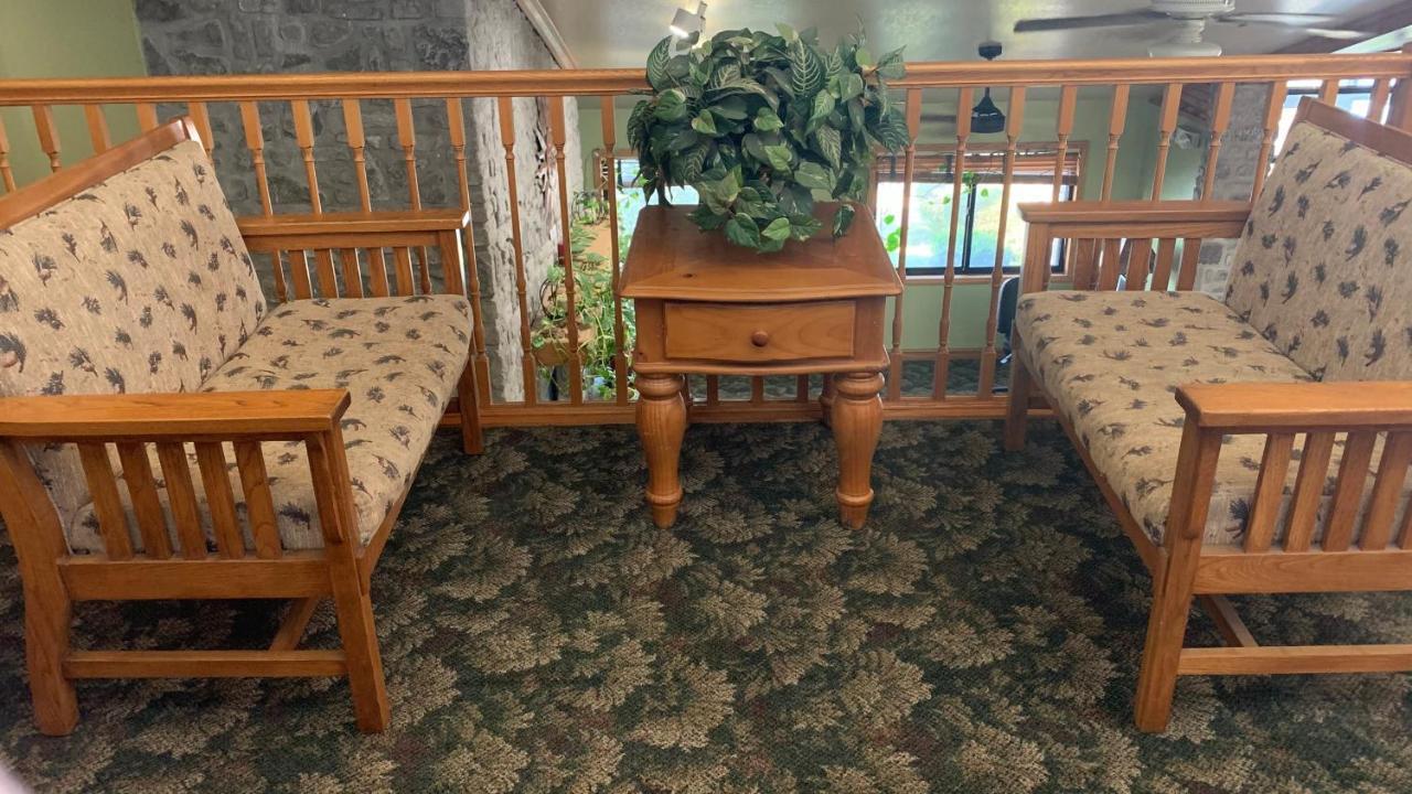 Regency Inn And Suites Stilwell Екстер'єр фото