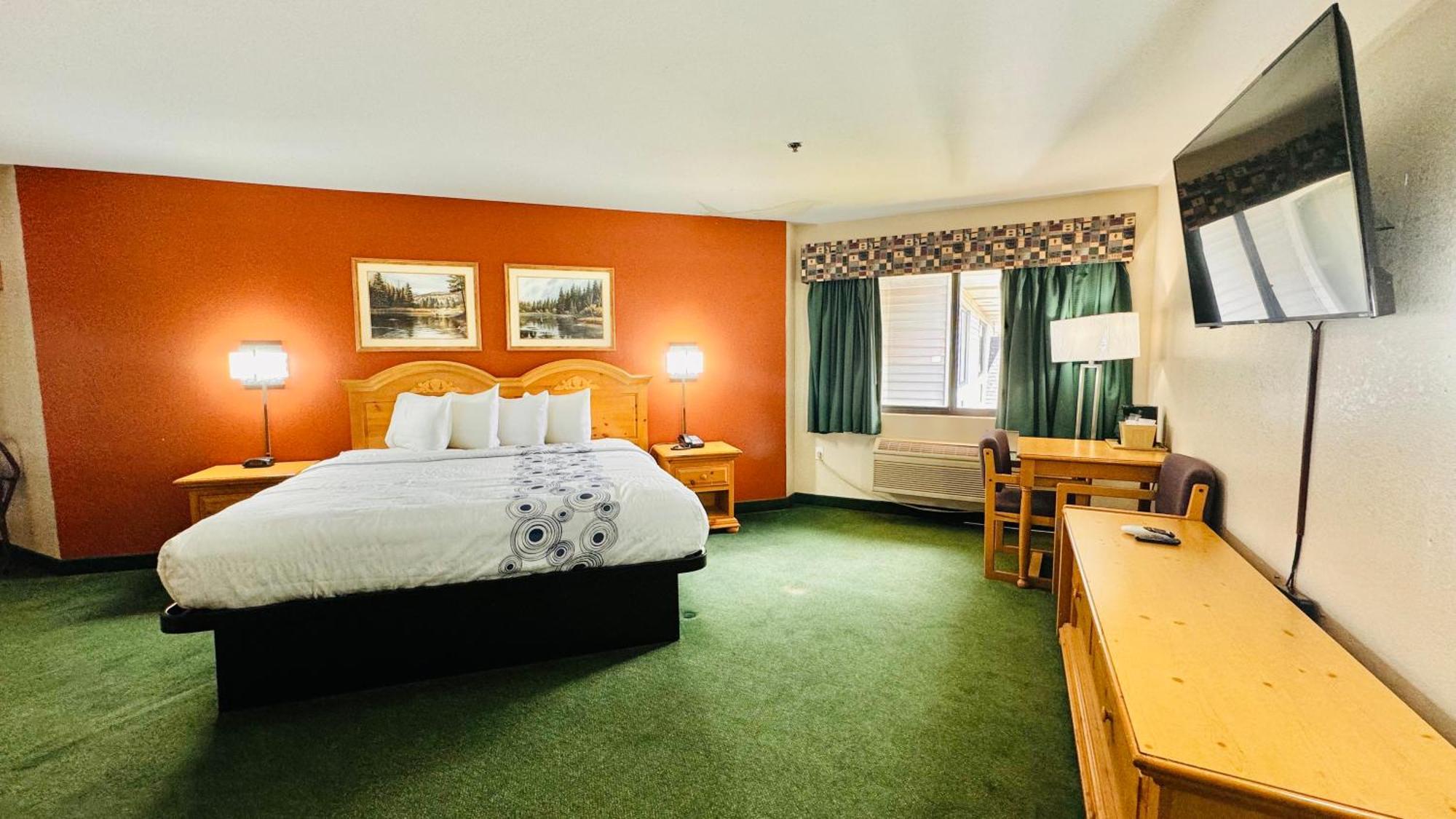 Regency Inn And Suites Stilwell Екстер'єр фото